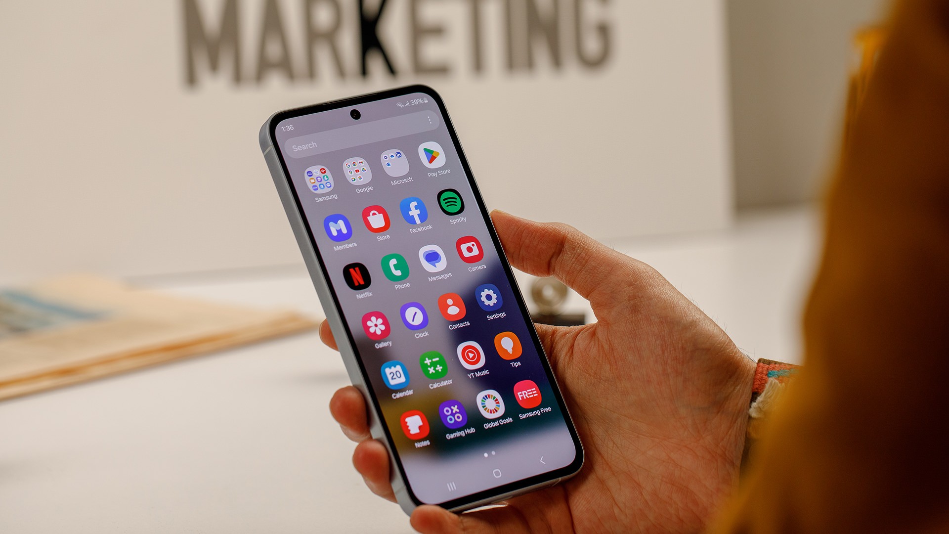 هک گوشی‌های سامسونگ با جاسوس‌افزار Landfall تأیید شد